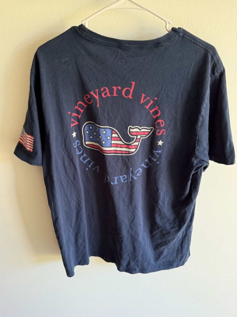 Vineyard Vines Pocket T Shirt Medium American Flag Blue USA Mens Preppy medium